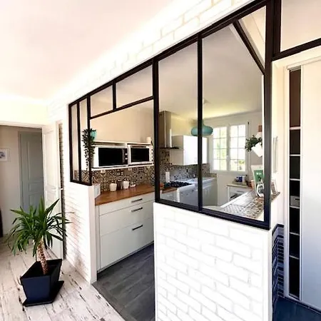 Maison, Vue 50m *